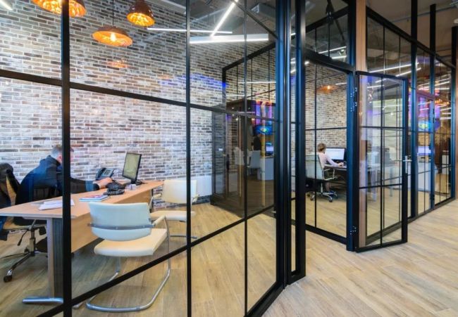 Алюминиевые перегородки ElitelliDoors коллекции SLIM и QUADRO Алюминиевые перегородки ElitelliDoors коллекции SLIM и QUADRO